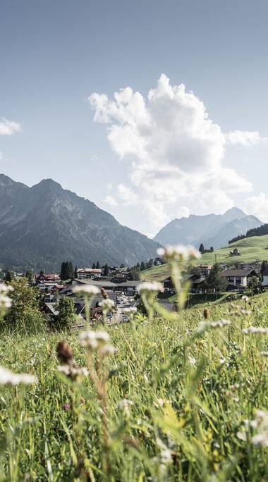 © Kleinwalsertal Tourismus eGen • Photographer: Dominik Berchtold