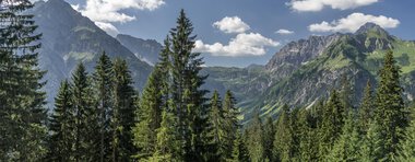 © Kleinwalsertal Tourismus eGen • Photographer: Steffen Berschin 